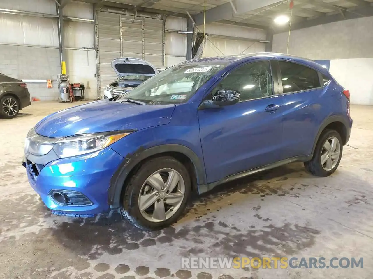 1 Photograph of a damaged car 3CZRU6H57KM720324 HONDA HR-V 2019