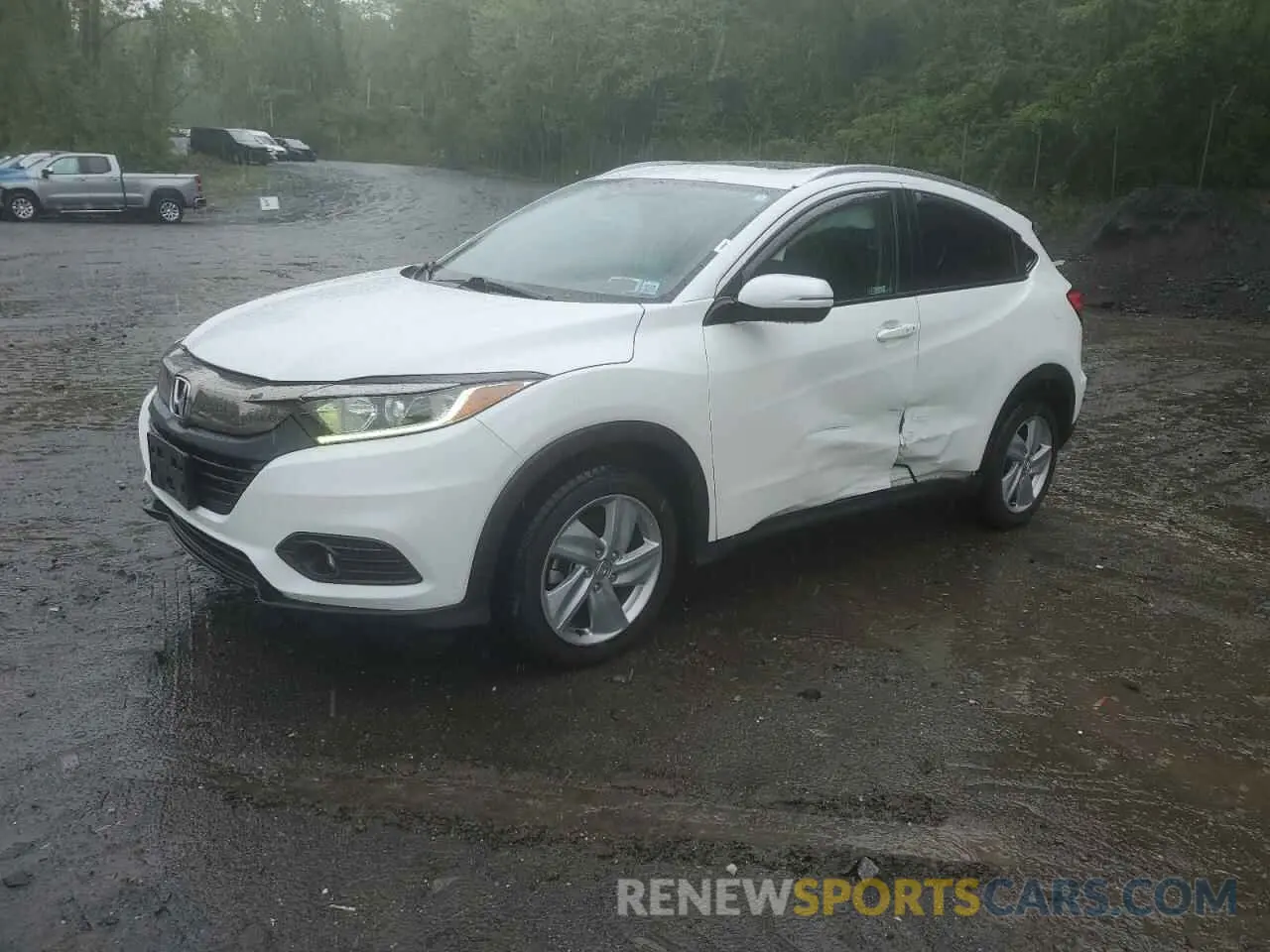 1 Photograph of a damaged car 3CZRU6H58KM705542 HONDA HR-V 2019