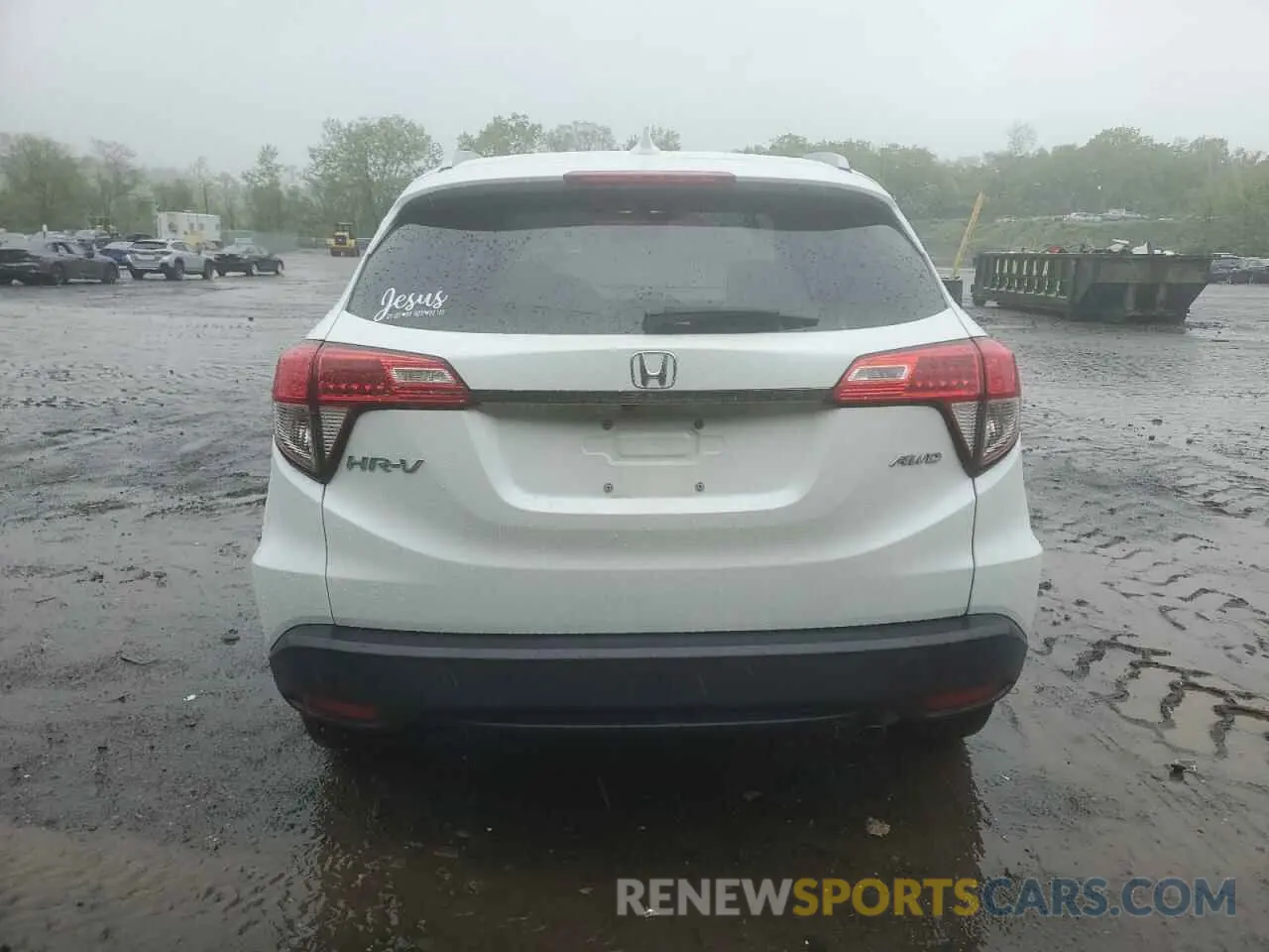 6 Photograph of a damaged car 3CZRU6H58KM705542 HONDA HR-V 2019