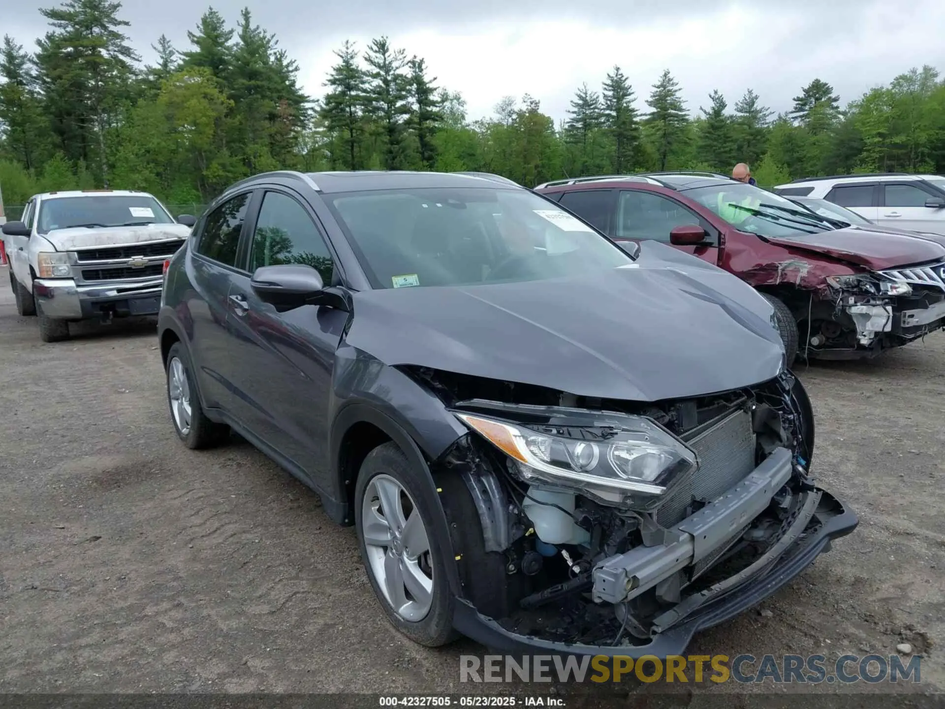 1 Photograph of a damaged car 3CZRU6H58KM709932 HONDA HR-V 2019
