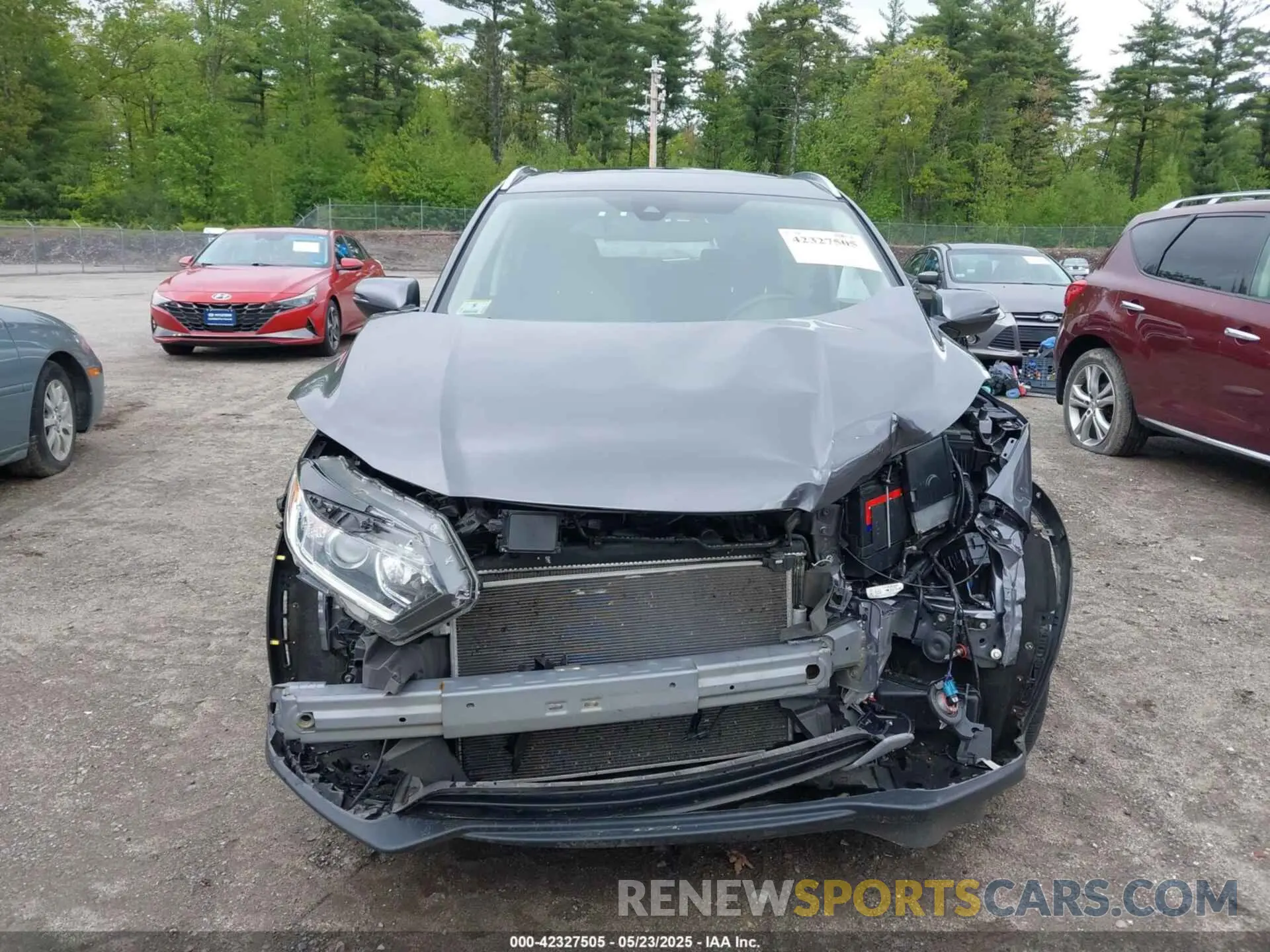 13 Photograph of a damaged car 3CZRU6H58KM709932 HONDA HR-V 2019