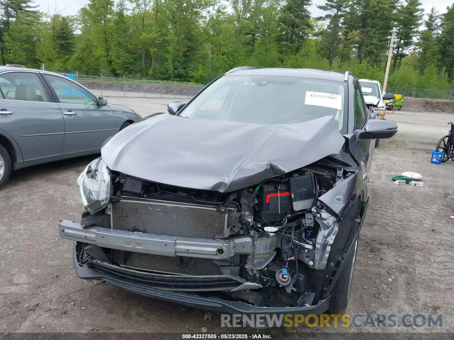 6 Photograph of a damaged car 3CZRU6H58KM709932 HONDA HR-V 2019