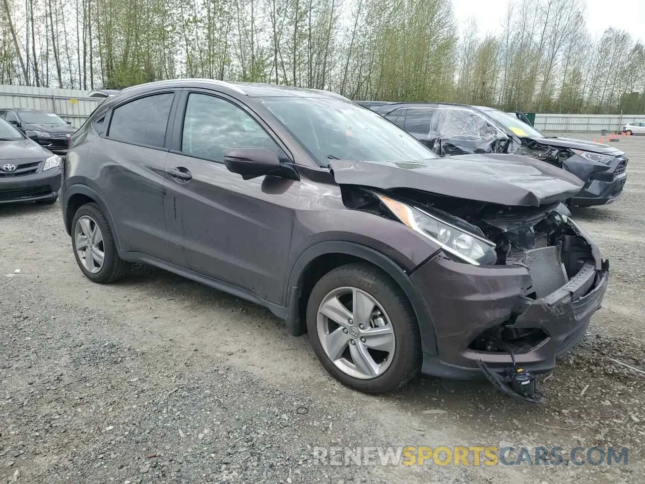 4 Photograph of a damaged car 3CZRU6H58KM714130 HONDA HR-V 2019