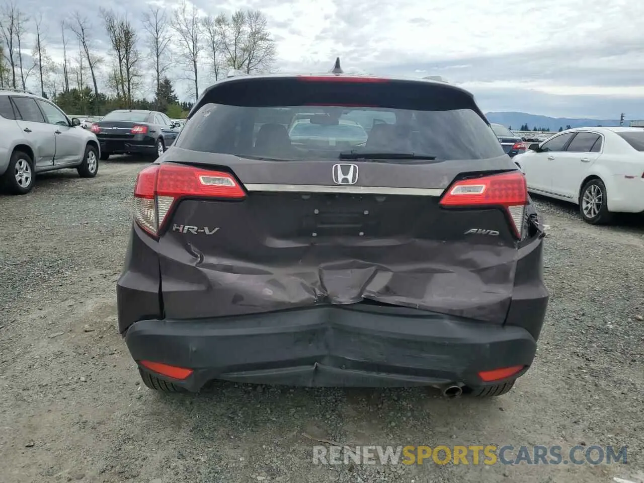 6 Photograph of a damaged car 3CZRU6H58KM714130 HONDA HR-V 2019