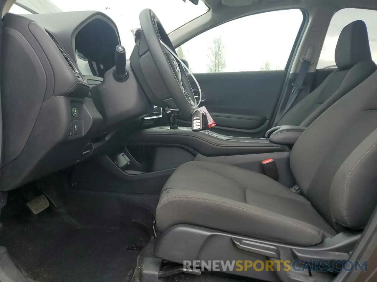 7 Photograph of a damaged car 3CZRU6H58KM714130 HONDA HR-V 2019