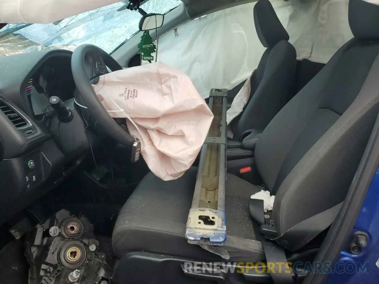 7 Photograph of a damaged car 3CZRU6H58KM724043 HONDA HR-V 2019