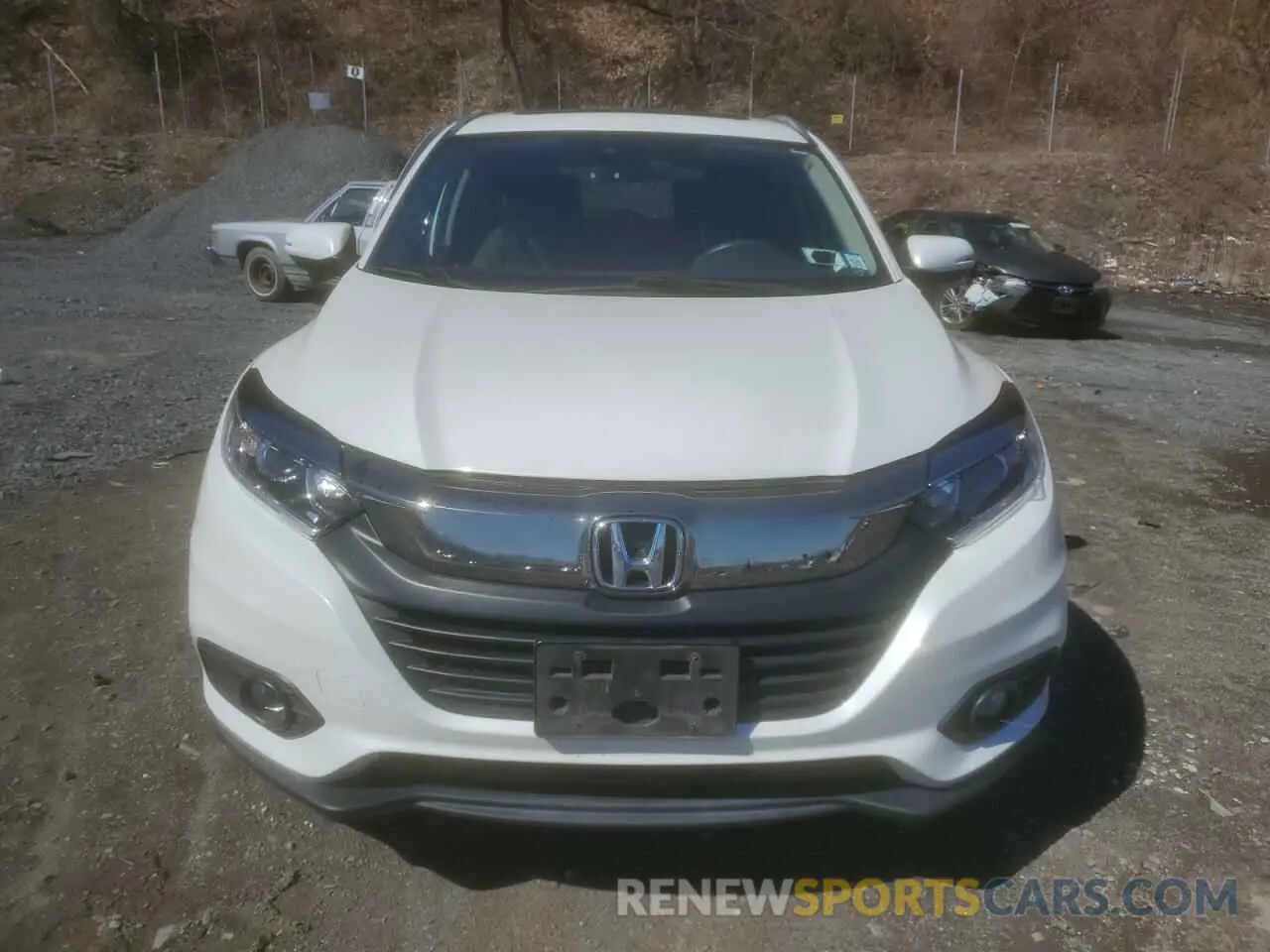 5 Photograph of a damaged car 3CZRU6H58KM728271 HONDA HR-V 2019