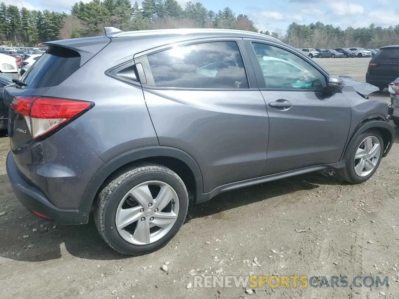 3 Photograph of a damaged car 3CZRU6H58KM741036 HONDA HR-V 2019