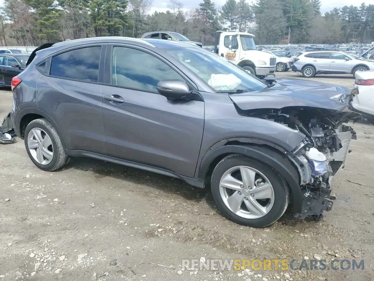 4 Photograph of a damaged car 3CZRU6H58KM741036 HONDA HR-V 2019