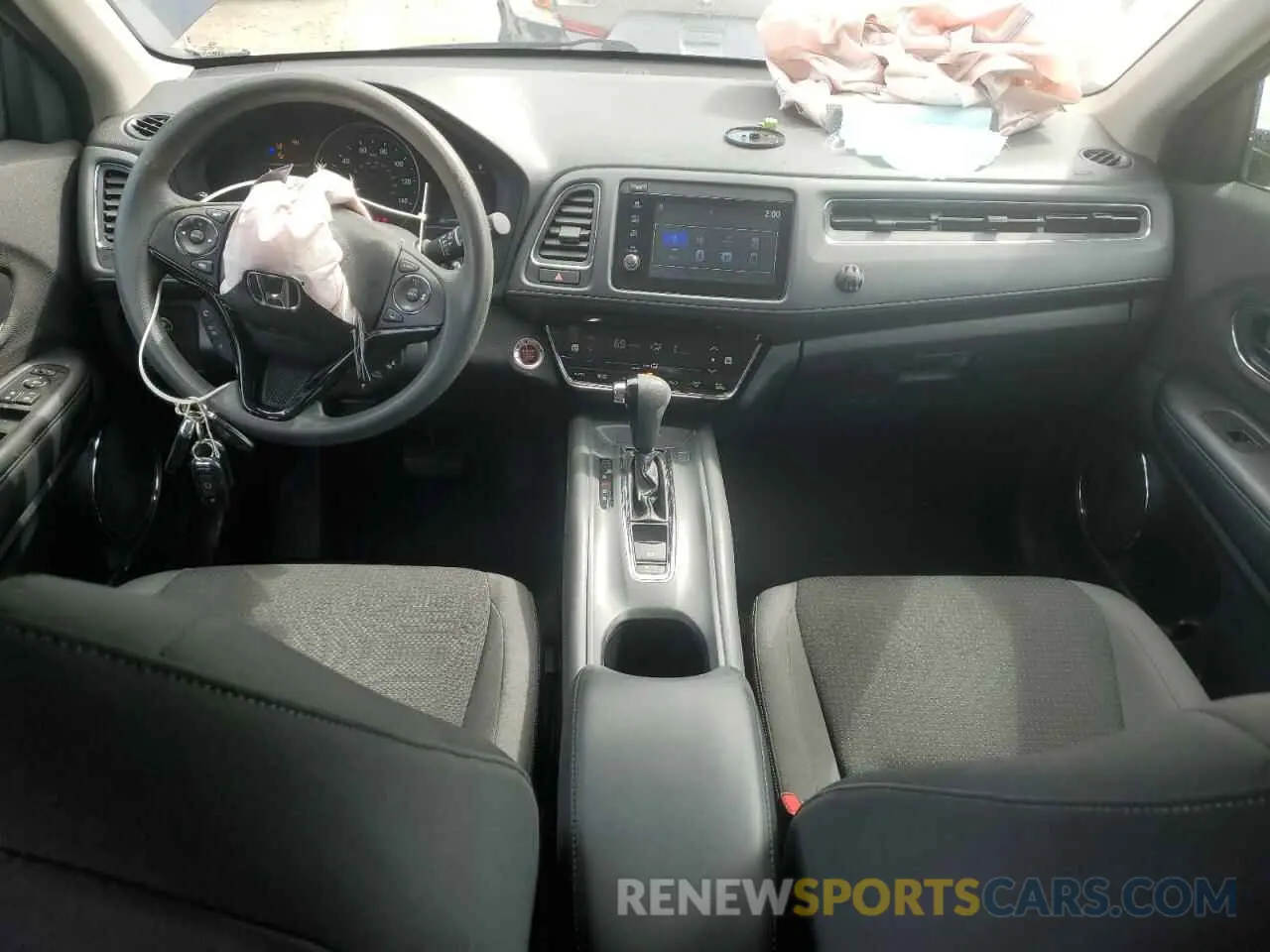 8 Photograph of a damaged car 3CZRU6H58KM741036 HONDA HR-V 2019