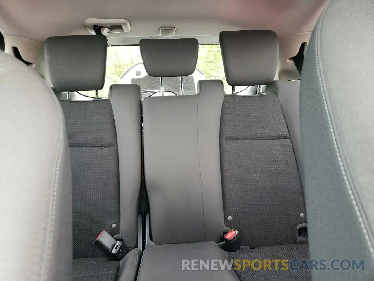 10 Photograph of a damaged car 3CZRU6H58KM741991 HONDA HR-V 2019