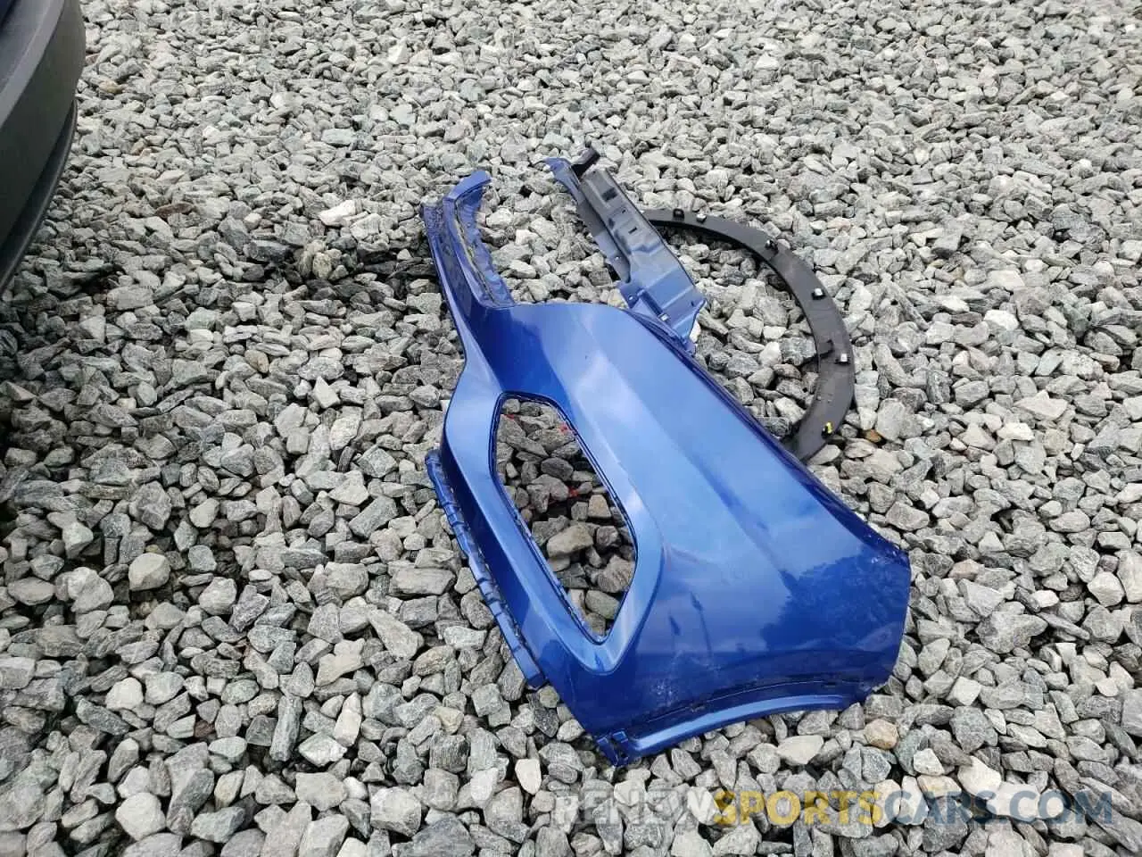 13 Photograph of a damaged car 3CZRU6H58KM741991 HONDA HR-V 2019