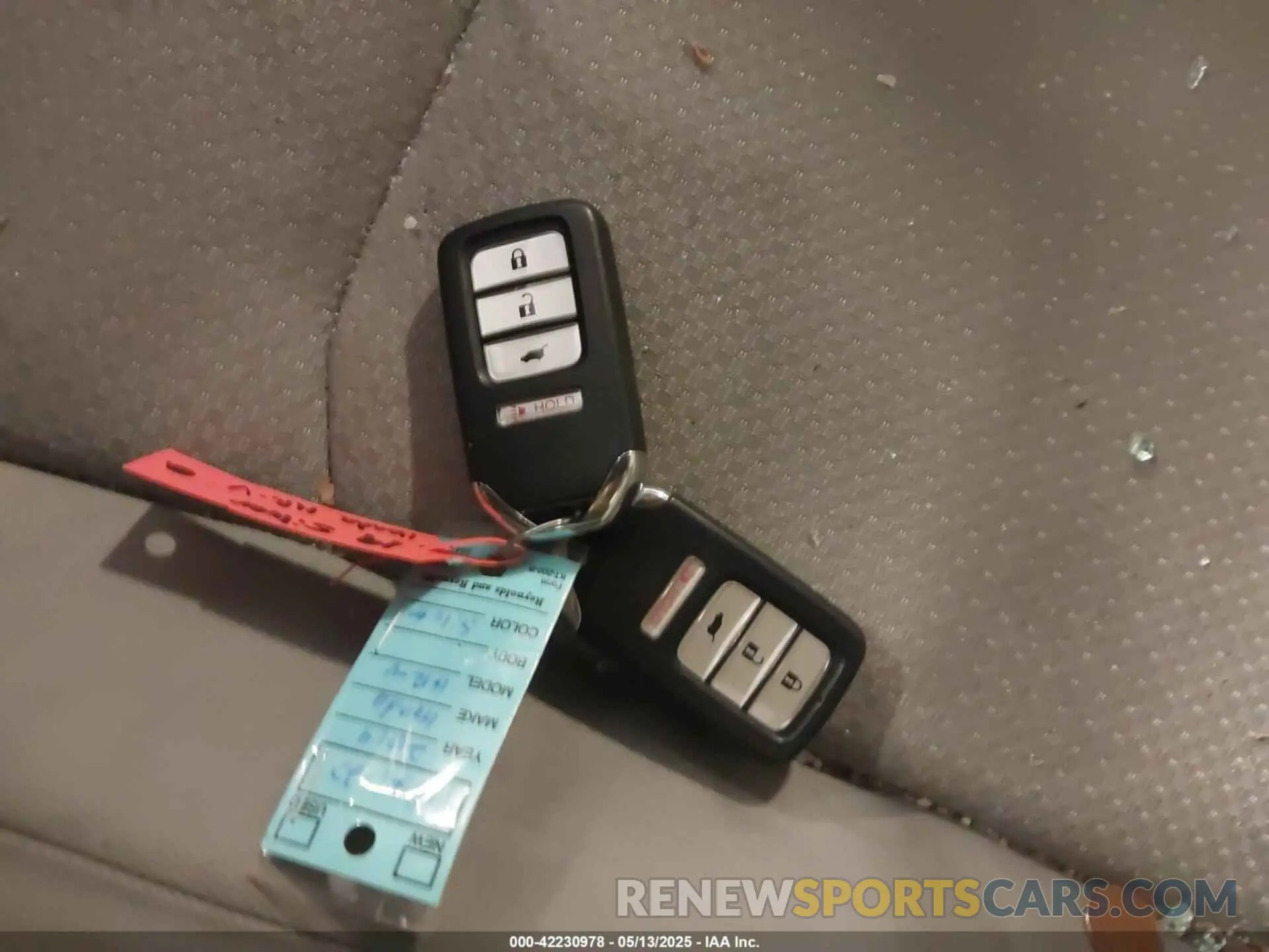 11 Photograph of a damaged car 3CZRU6H58KM743191 HONDA HR-V 2019