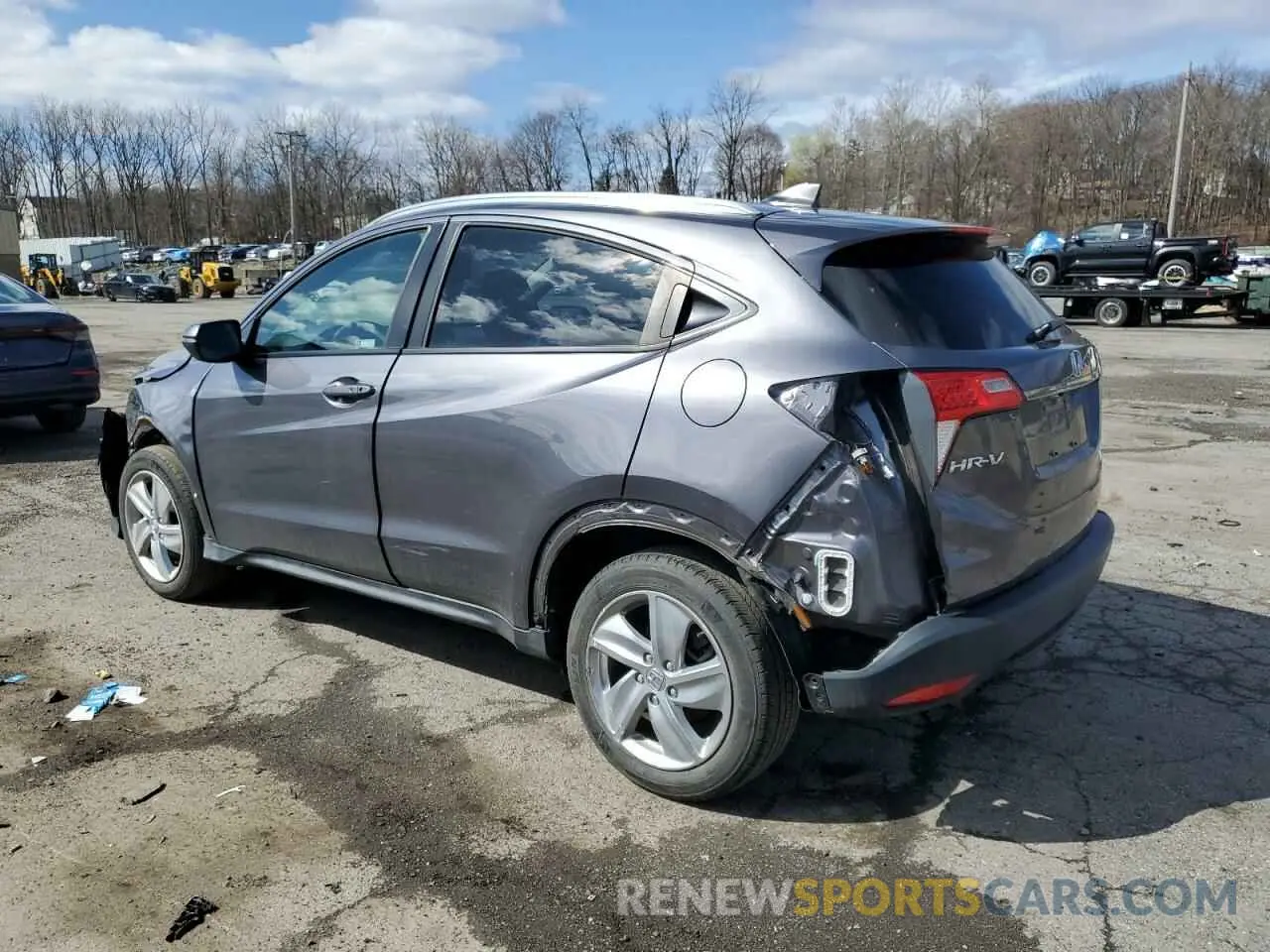 2 Photograph of a damaged car 3CZRU6H59KM731096 HONDA HR-V 2019