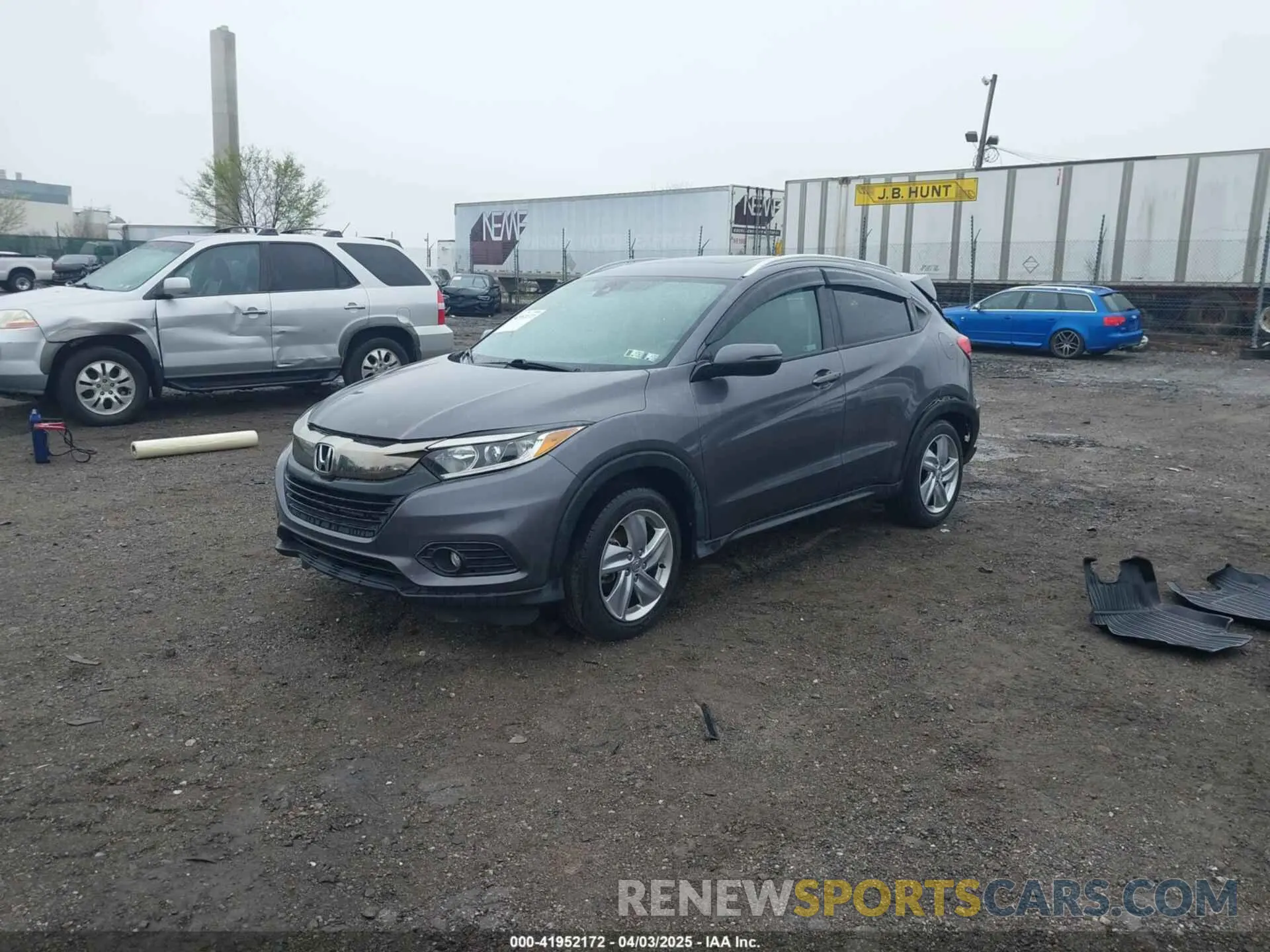 2 Photograph of a damaged car 3CZRU6H72KM735931 HONDA HR-V 2019