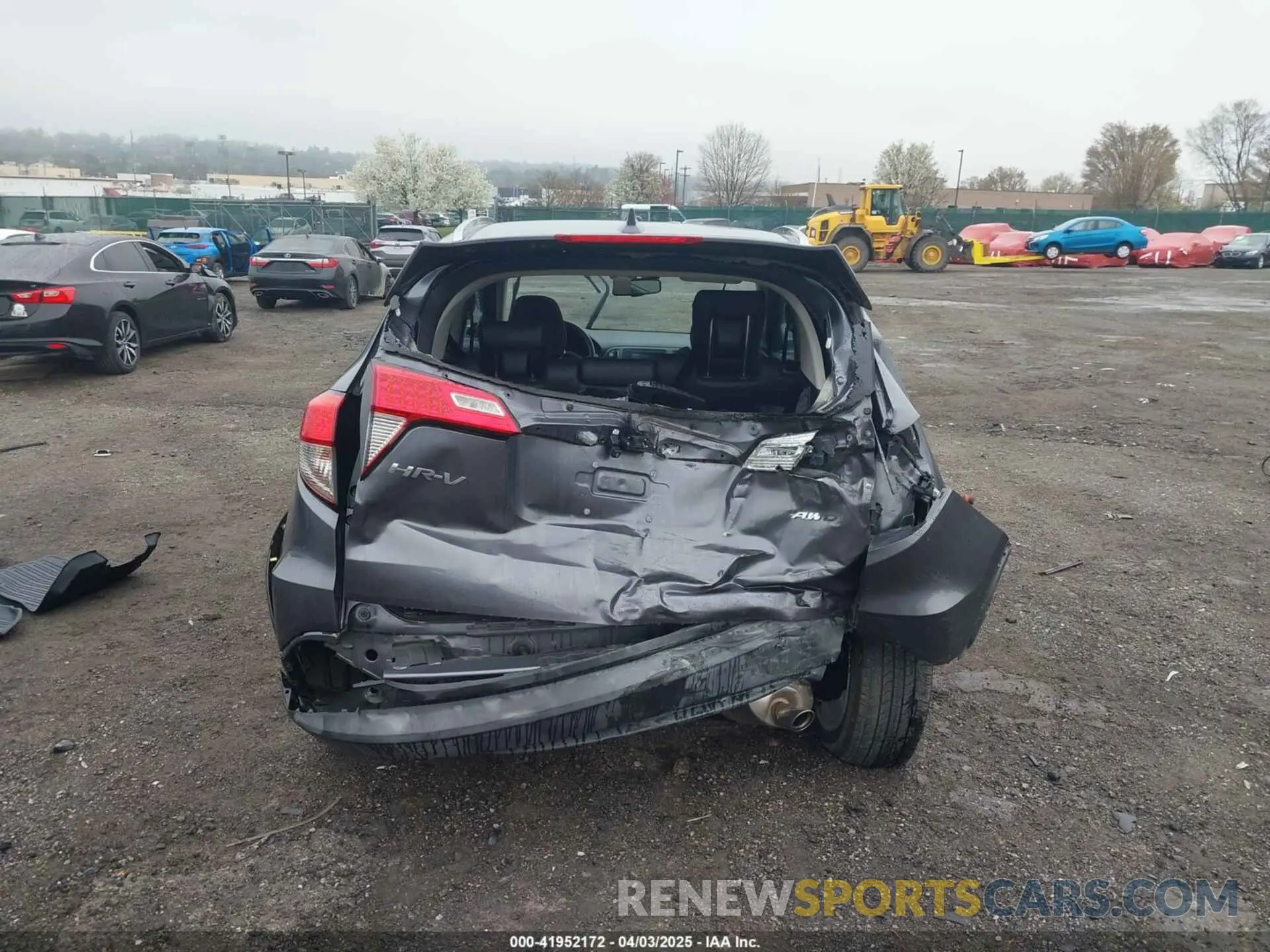 6 Photograph of a damaged car 3CZRU6H72KM735931 HONDA HR-V 2019