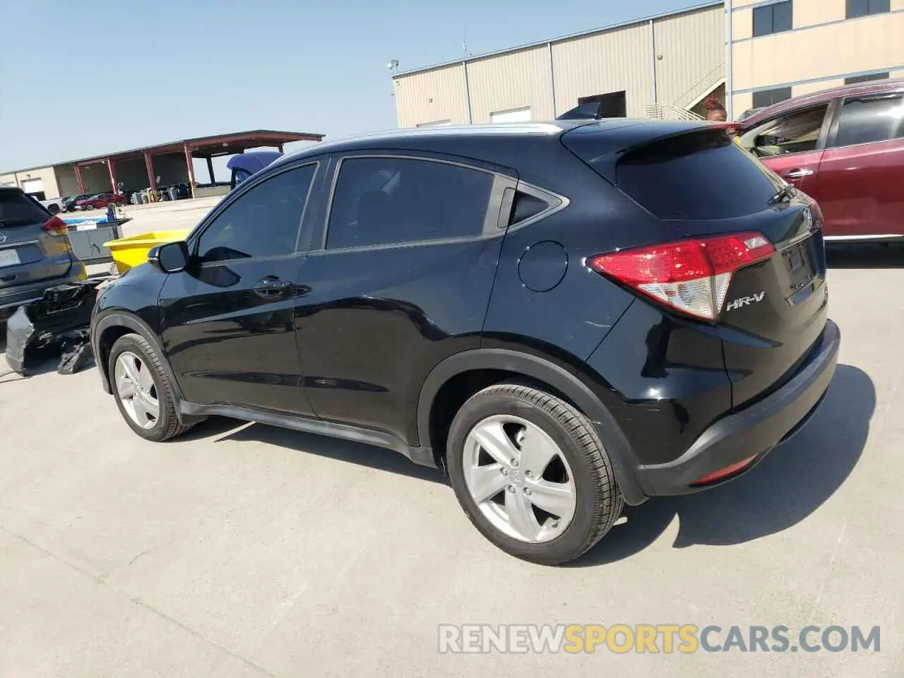 2 Photograph of a damaged car 3CZRU6H73KM723108 HONDA HR-V 2019