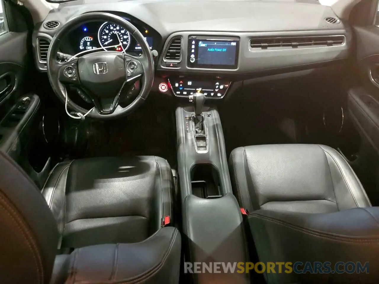 8 Photograph of a damaged car 3CZRU6H74KM703594 HONDA HR-V 2019