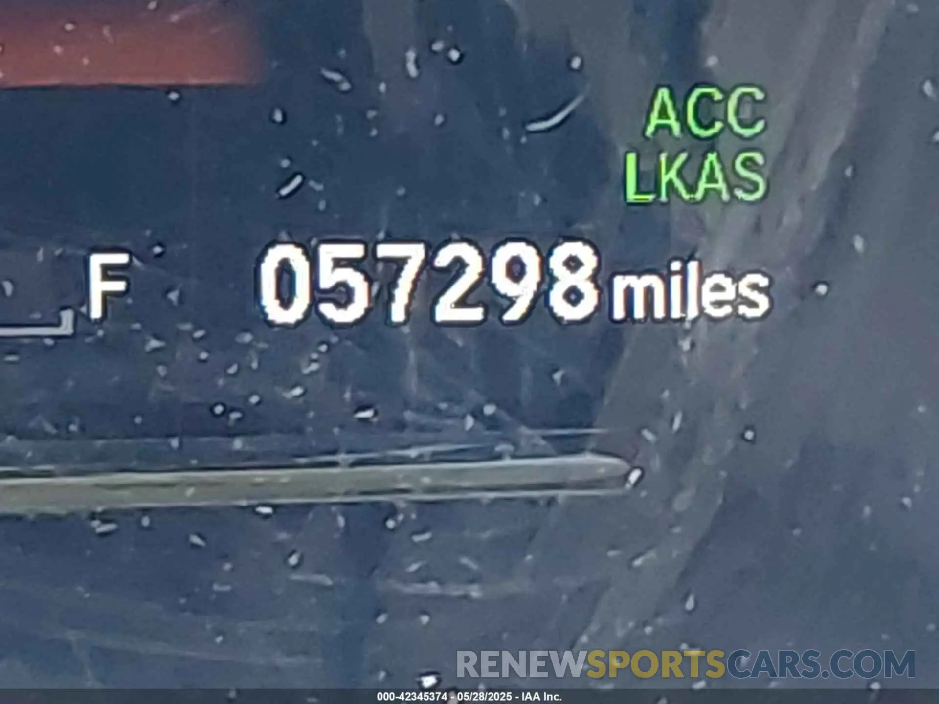 16 Photograph of a damaged car 3CZRU6H75KM727726 HONDA HR-V 2019
