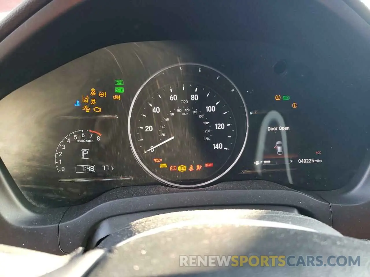 9 Photograph of a damaged car 3CZRU6H76KM708408 HONDA HR-V 2019
