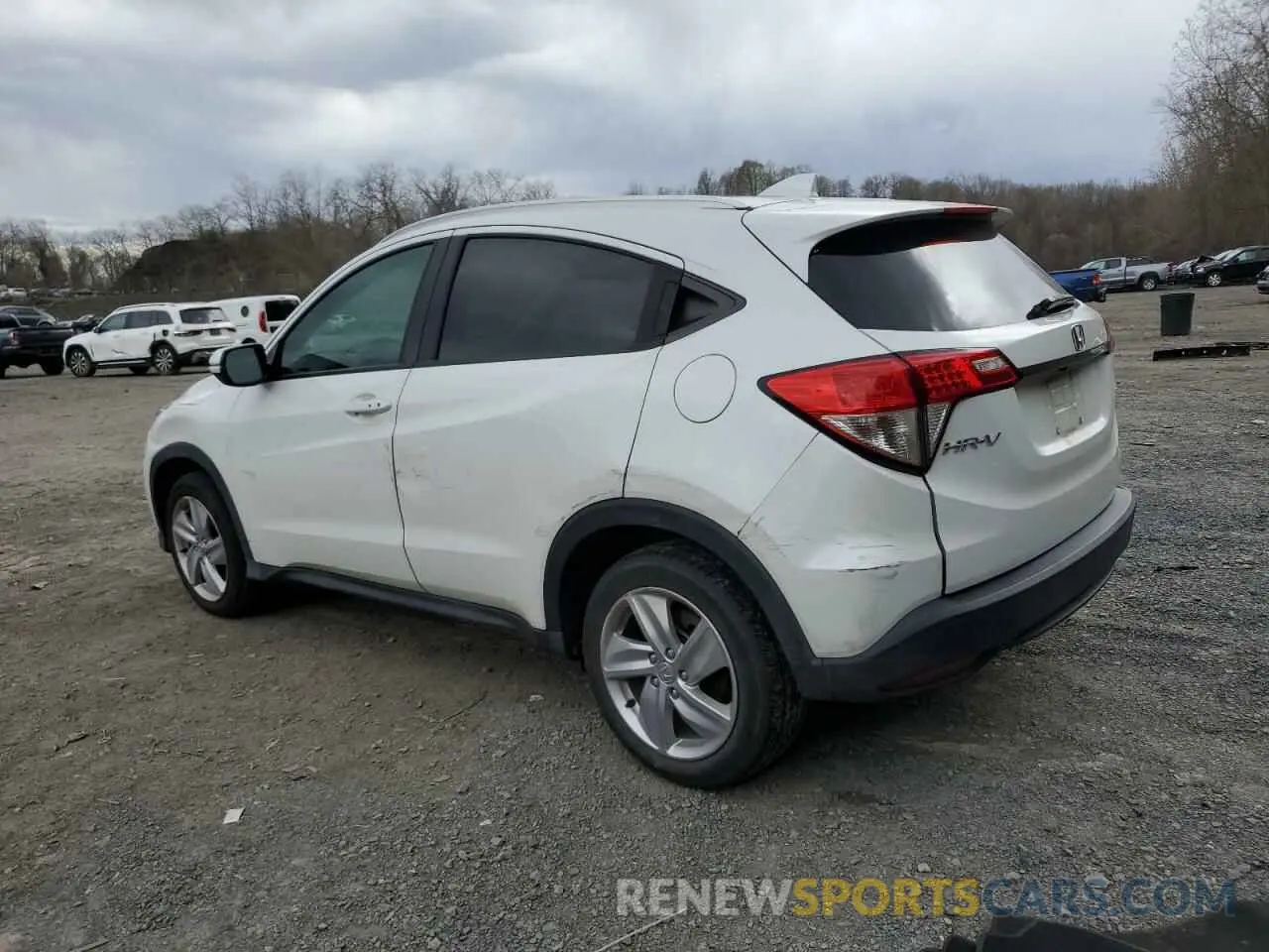2 Photograph of a damaged car 3CZRU6H76KM716363 HONDA HR-V 2019