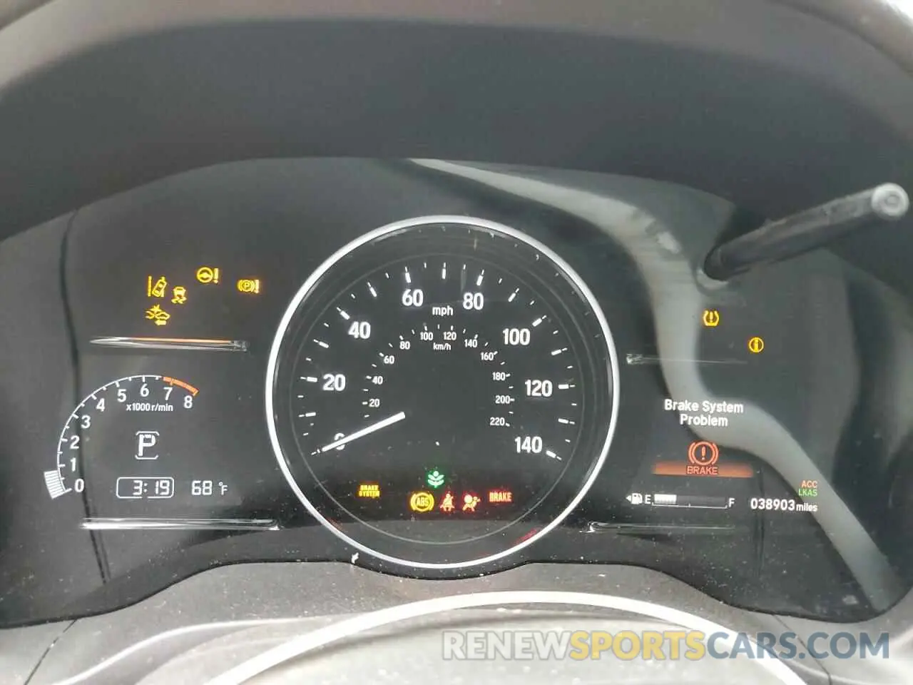 9 Photograph of a damaged car 3CZRU6H76KM716363 HONDA HR-V 2019