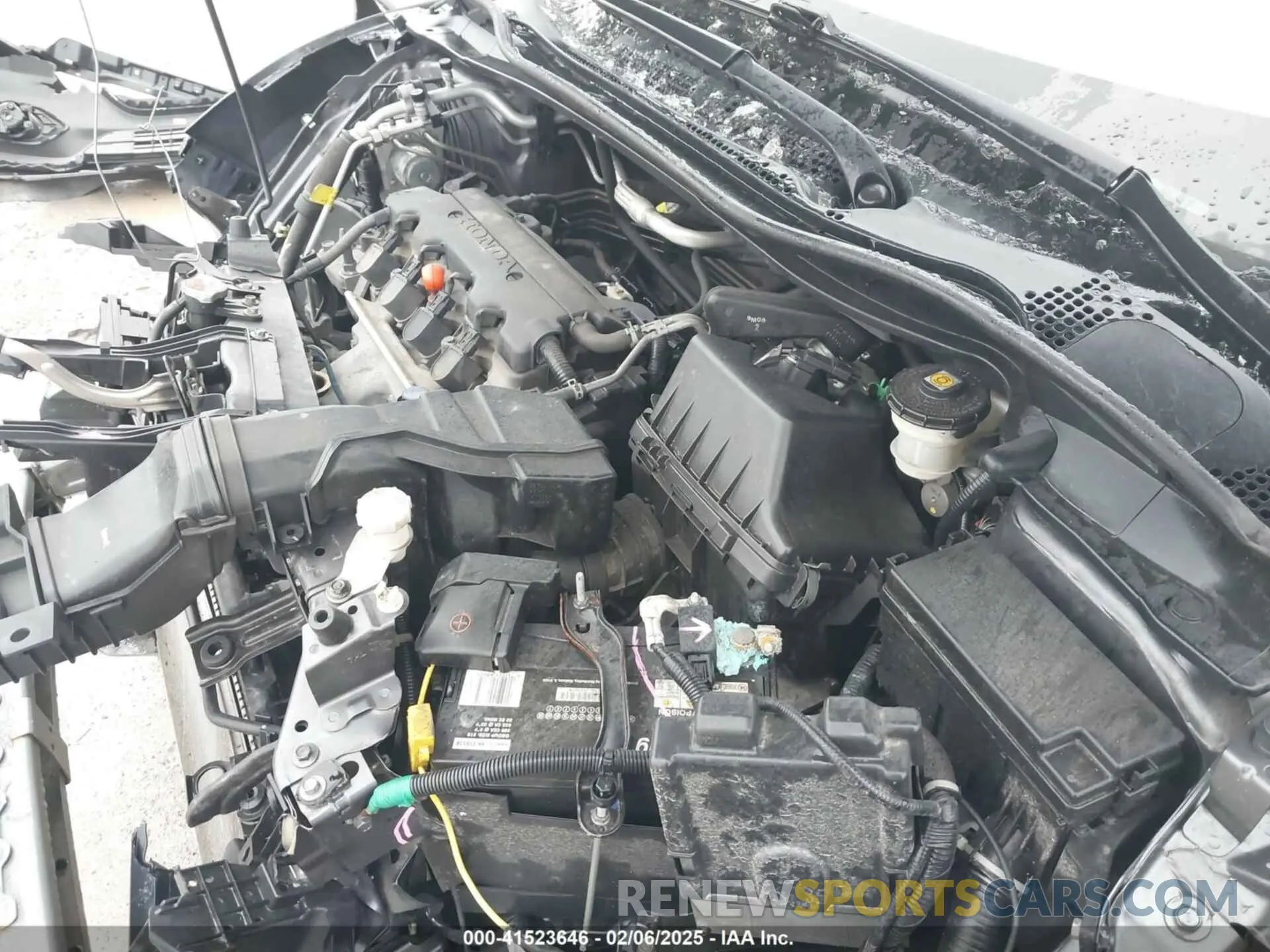 10 Photograph of a damaged car 3CZRU6H77KM735942 HONDA HR-V 2019