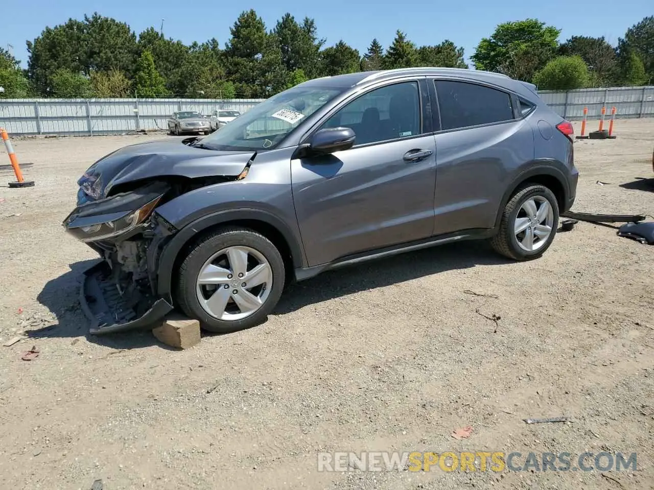 1 Photograph of a damaged car 3CZRU6H78KM724304 HONDA HR-V 2019