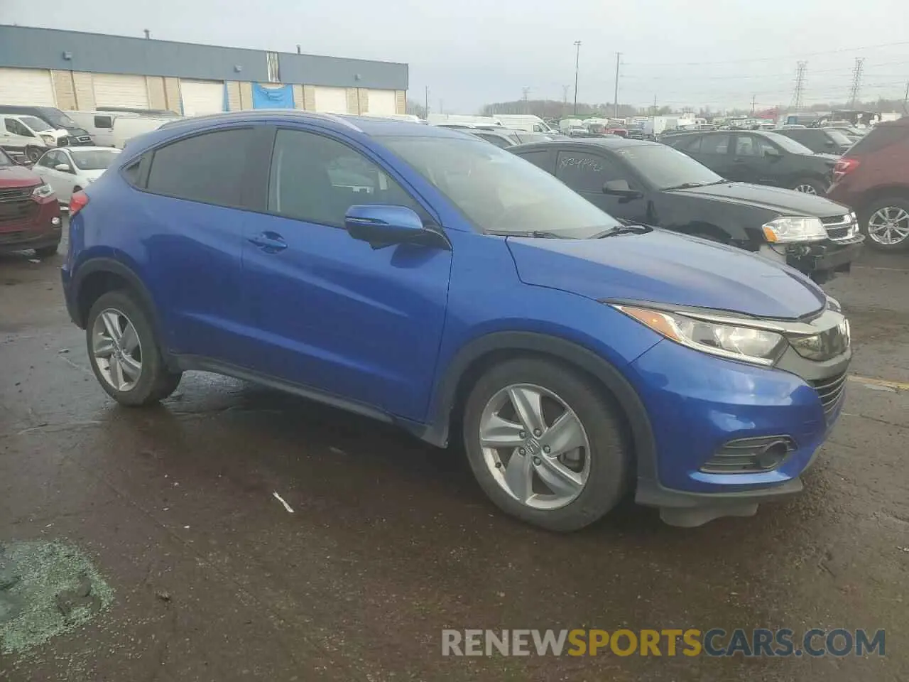 4 Photograph of a damaged car 3CZRU6H79KM715997 HONDA HR-V 2019