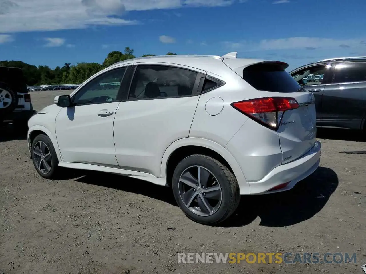 2 Photograph of a damaged car 3CZRU6H91KM712237 HONDA HR-V 2019