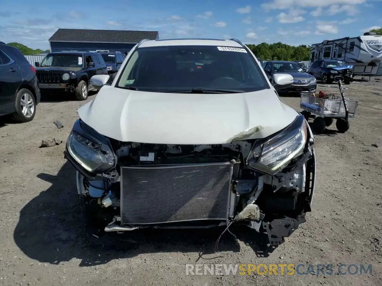 5 Photograph of a damaged car 3CZRU6H91KM712237 HONDA HR-V 2019