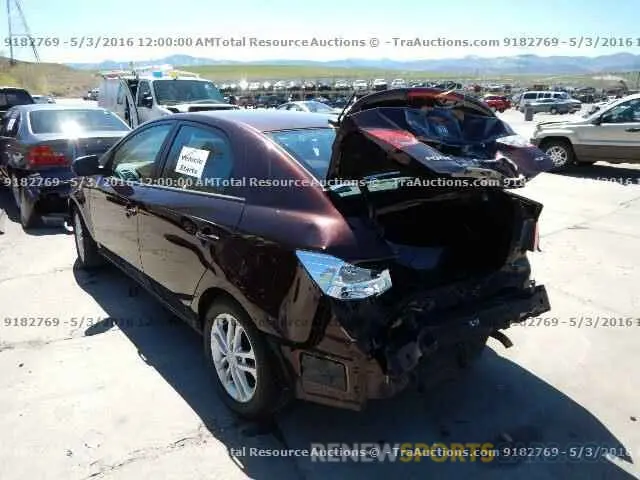 4 Photograph of a damaged car 3CZRU6H93KM704558 HONDA HR-V 2019