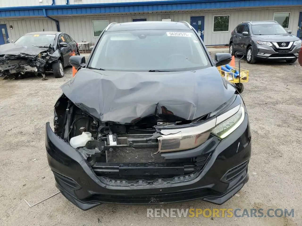 5 Photograph of a damaged car 3CZRU6H93KM718492 HONDA HR-V 2019
