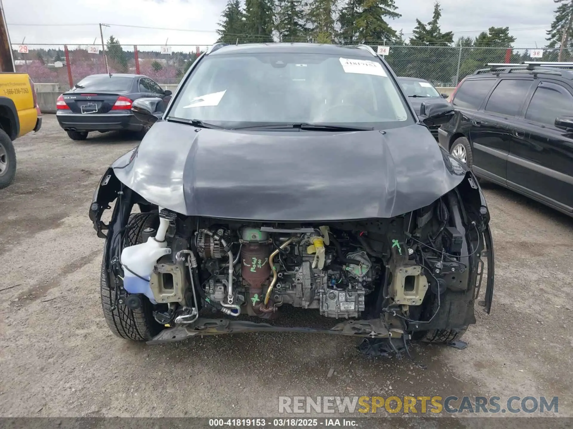 13 Photograph of a damaged car 3CZRU6H93KM720310 HONDA HR-V 2019