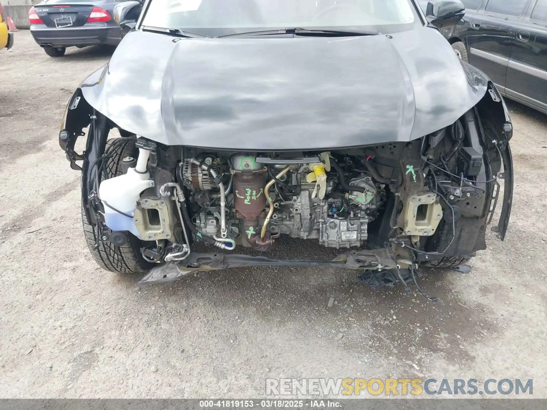 6 Photograph of a damaged car 3CZRU6H93KM720310 HONDA HR-V 2019