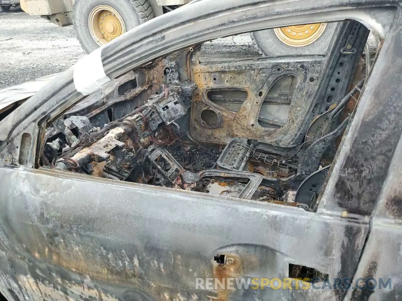 7 Photograph of a damaged car 3CZRU6H95KM106620 HONDA HR-V 2019