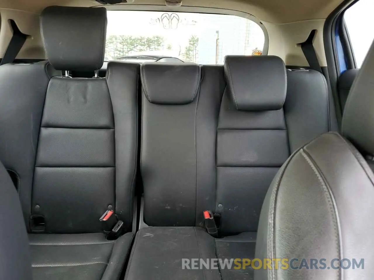 10 Photograph of a damaged car 3CZRU6H95KM710460 HONDA HR-V 2019