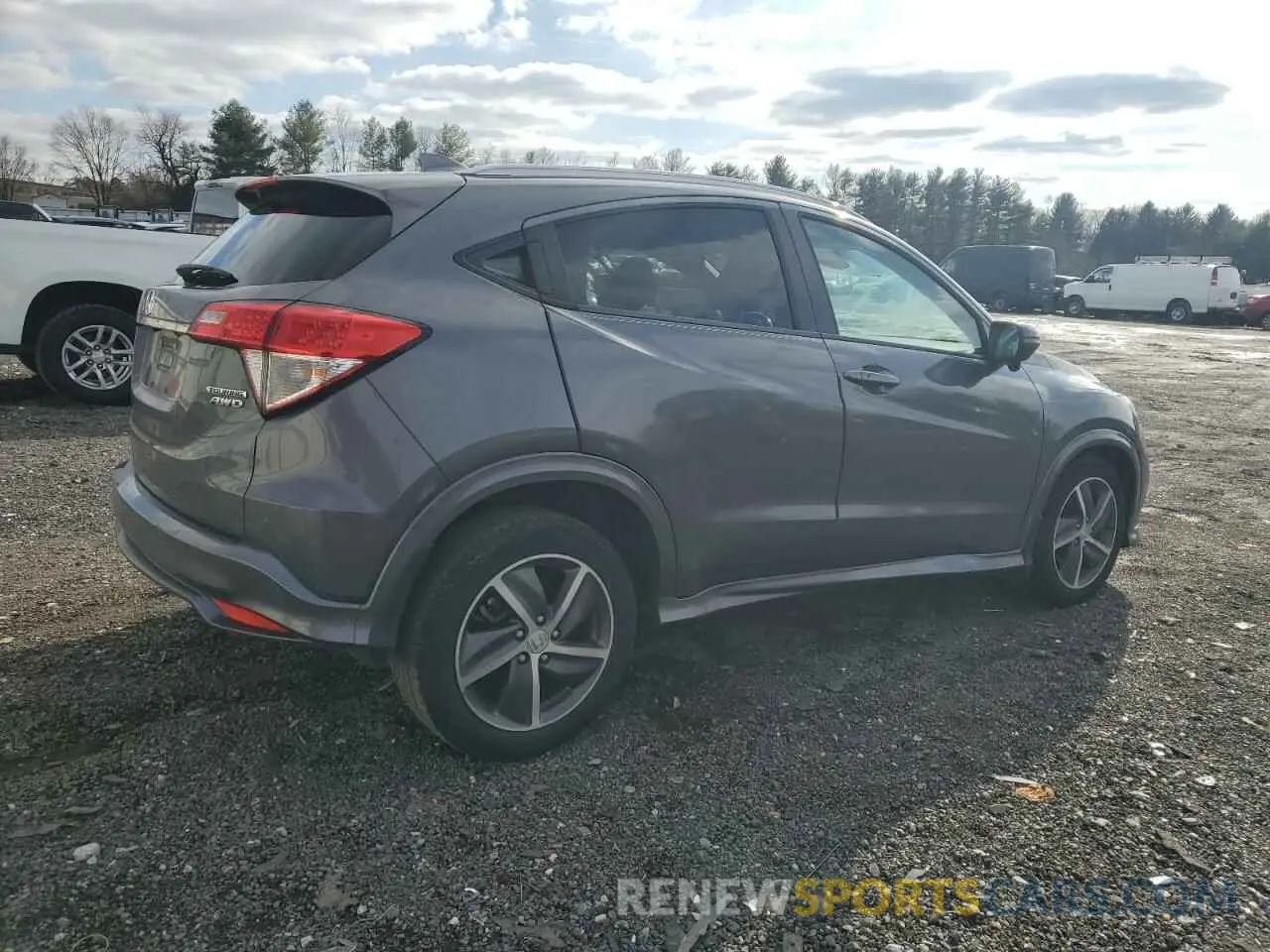 3 Photograph of a damaged car 3CZRU6H97KM701954 HONDA HR-V 2019
