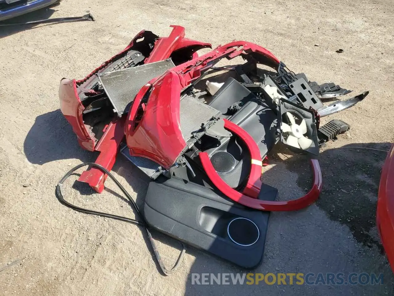12 Photograph of a damaged car 3CZRU6H98KM705432 HONDA HR-V 2019