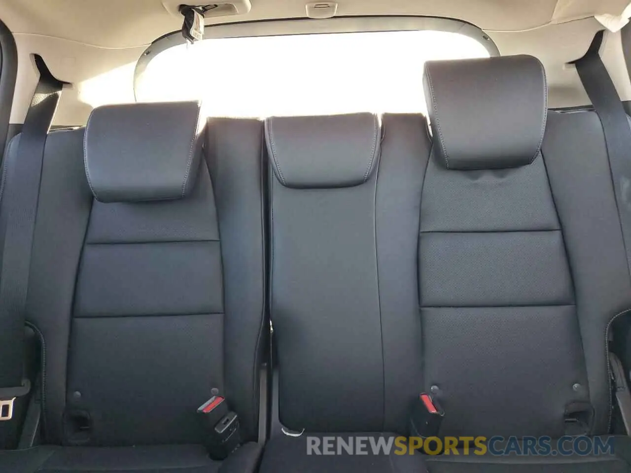 10 Photograph of a damaged car 3CZRU6H98KM710470 HONDA HR-V 2019