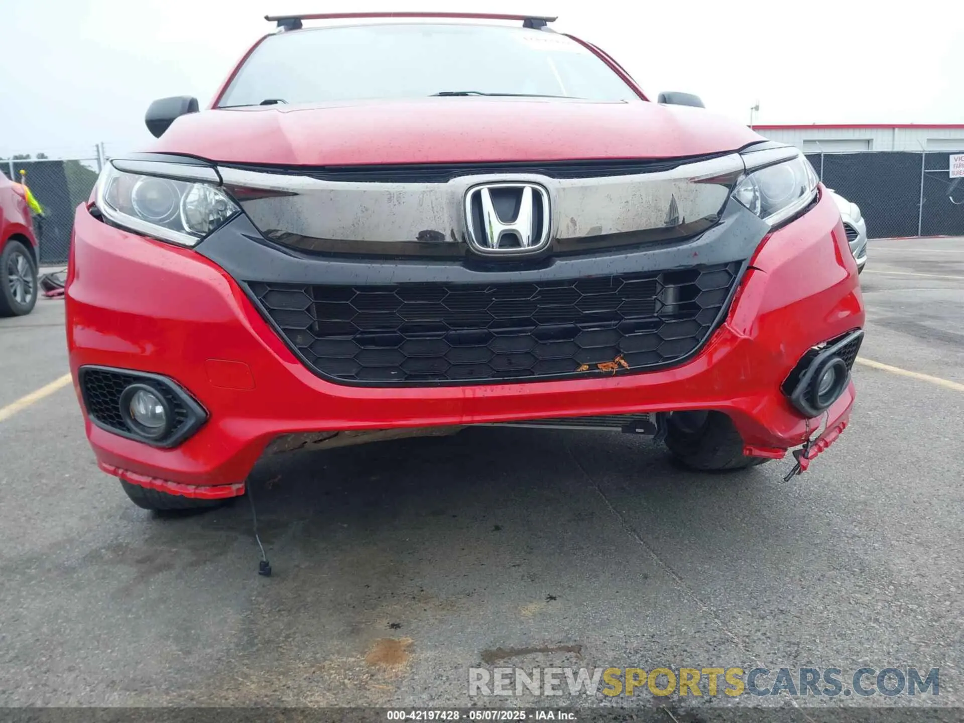 6 Photograph of a damaged car 3CZRU5H10LM707648 HONDA HR-V 2020