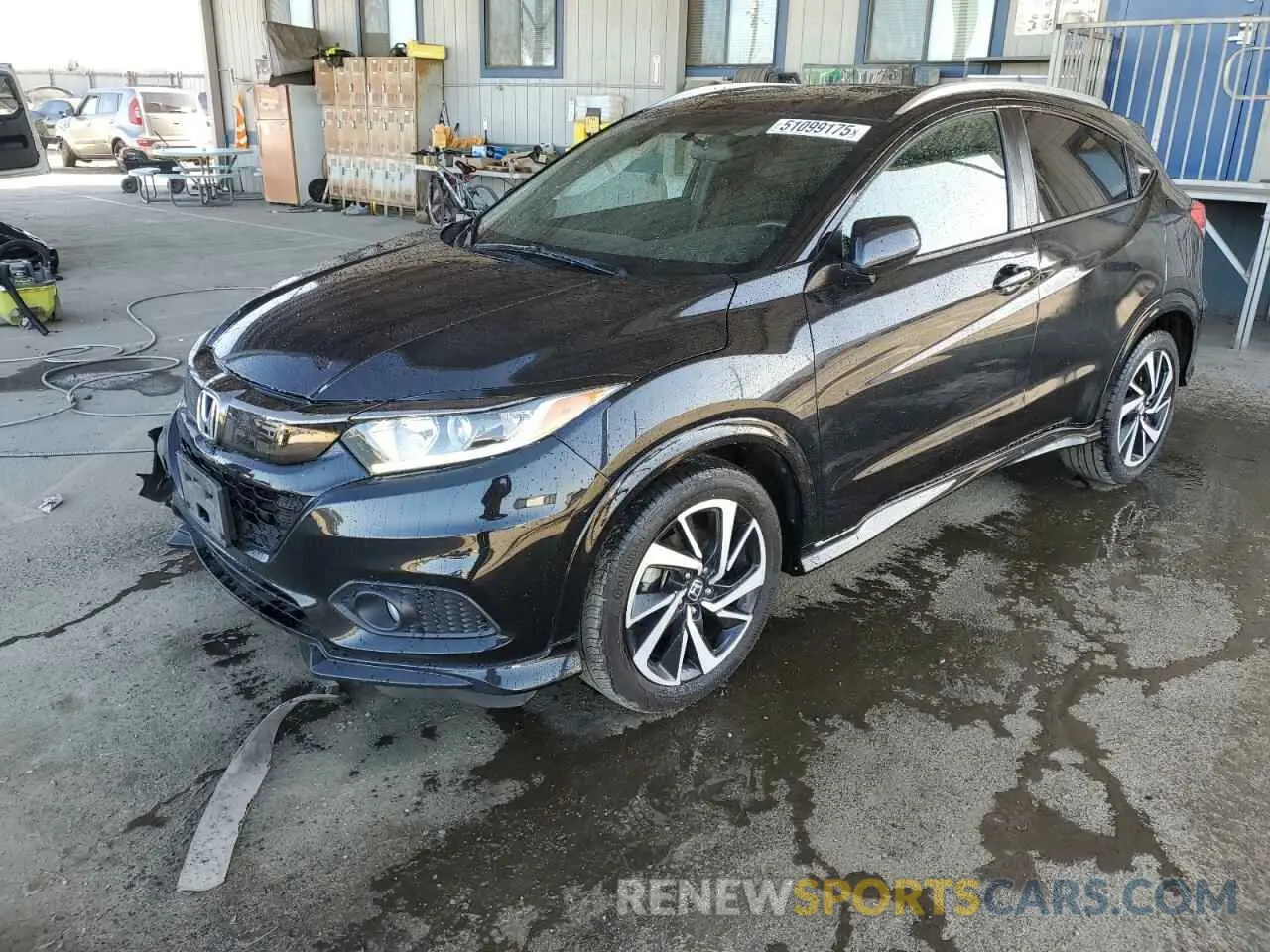 1 Photograph of a damaged car 3CZRU5H10LM719041 HONDA HR-V 2020