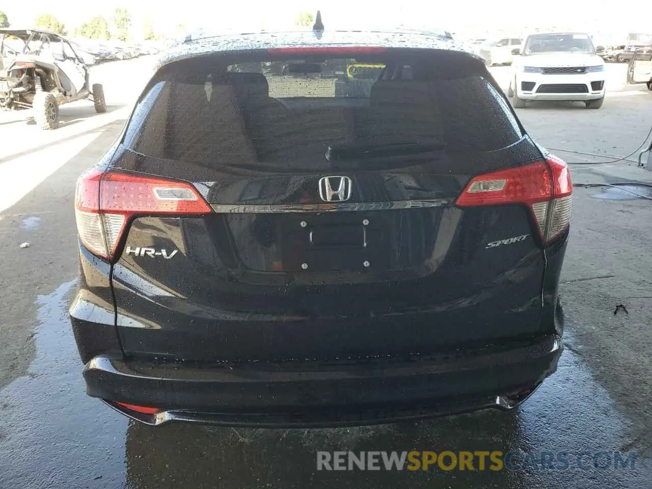 6 Photograph of a damaged car 3CZRU5H10LM719041 HONDA HR-V 2020