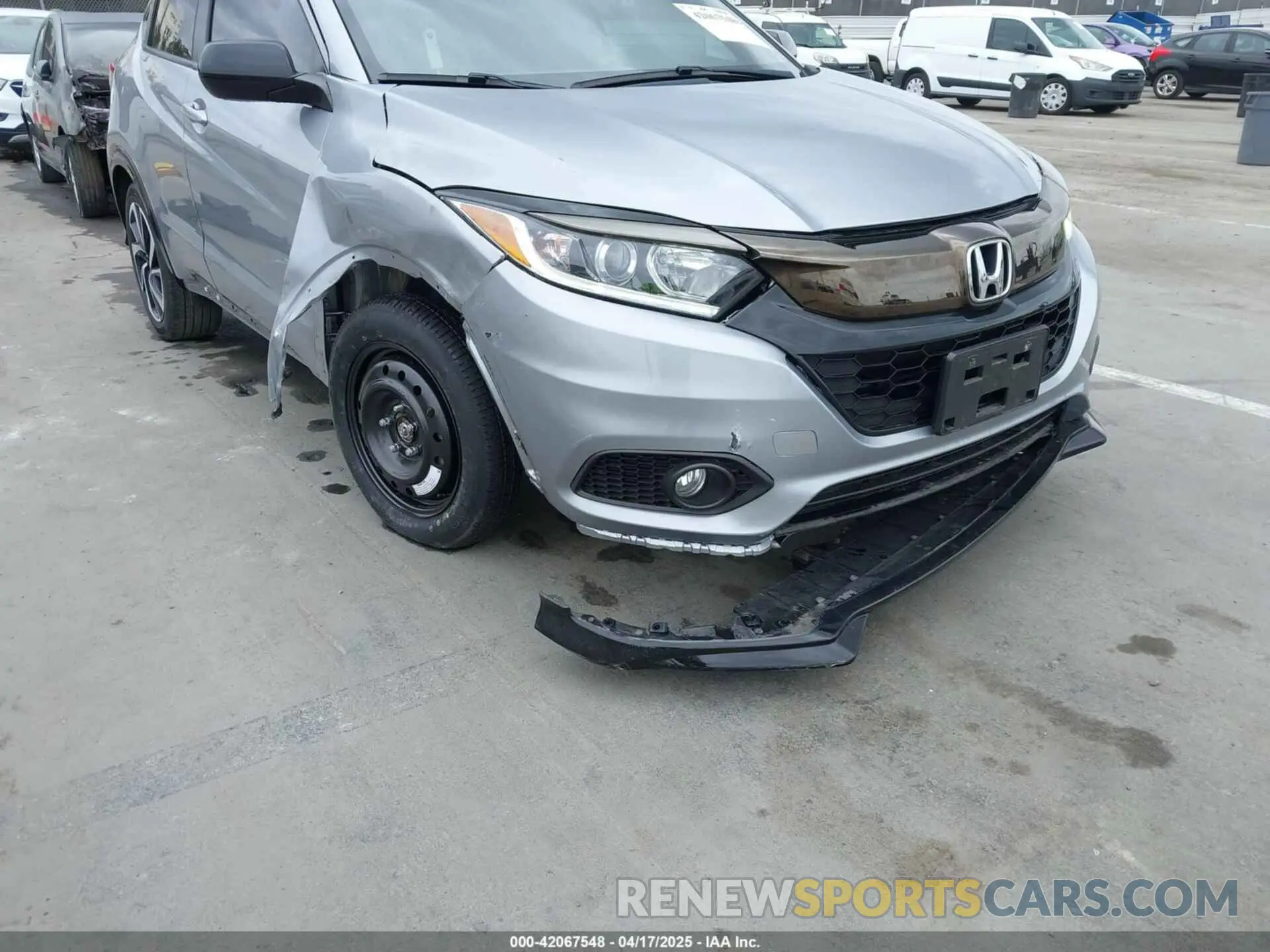 6 Photograph of a damaged car 3CZRU5H14LM715980 HONDA HR-V 2020