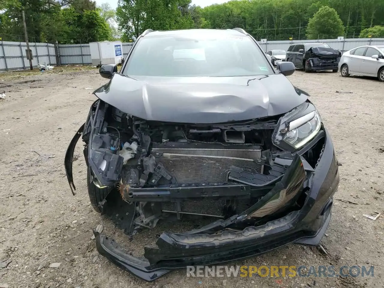 6 Photograph of a damaged car 3CZRU5H15LM713588 HONDA HR-V 2020
