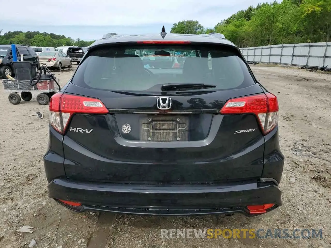7 Photograph of a damaged car 3CZRU5H15LM713588 HONDA HR-V 2020