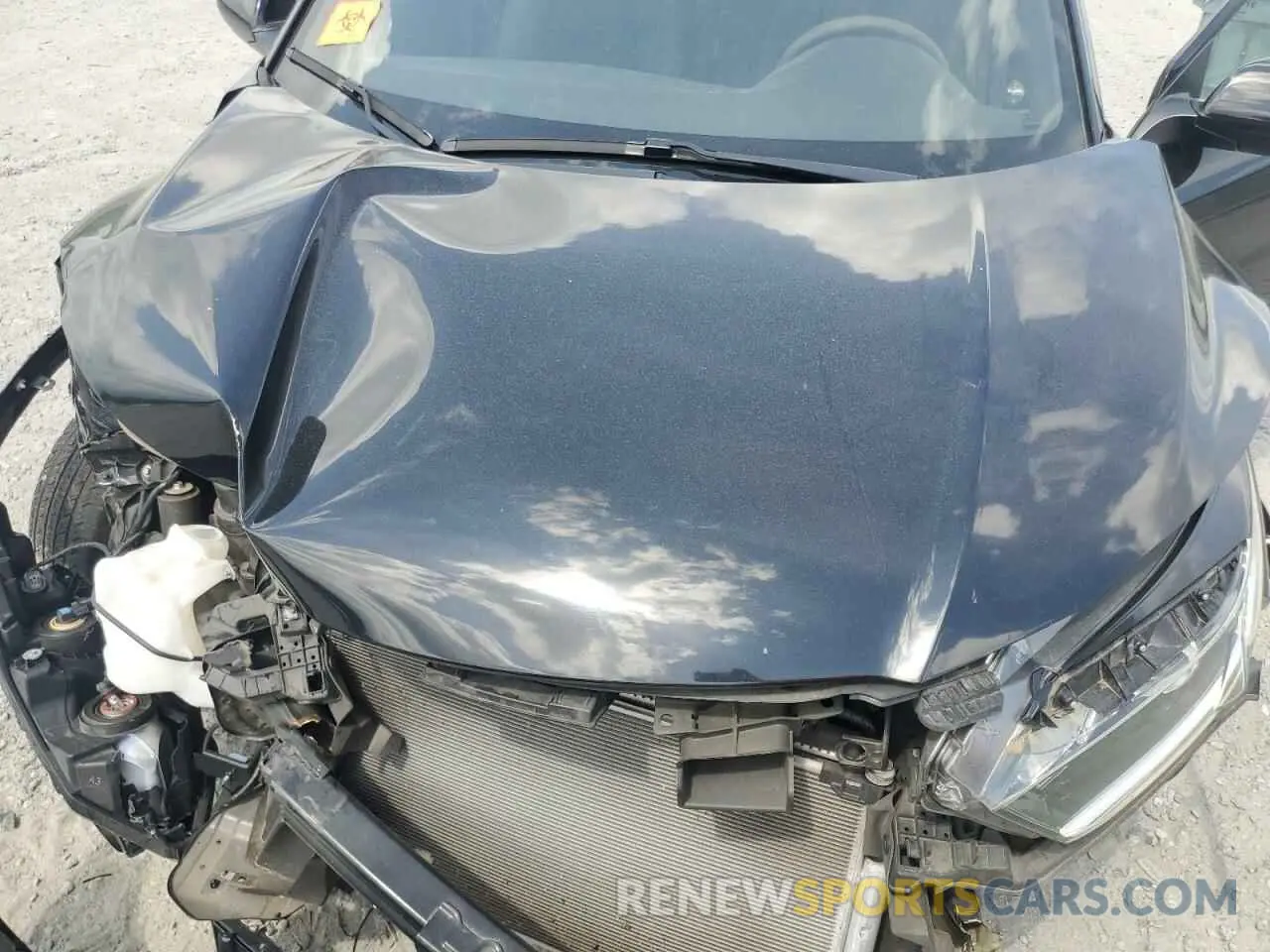 11 Photograph of a damaged car 3CZRU5H15LM713686 HONDA HR-V 2020
