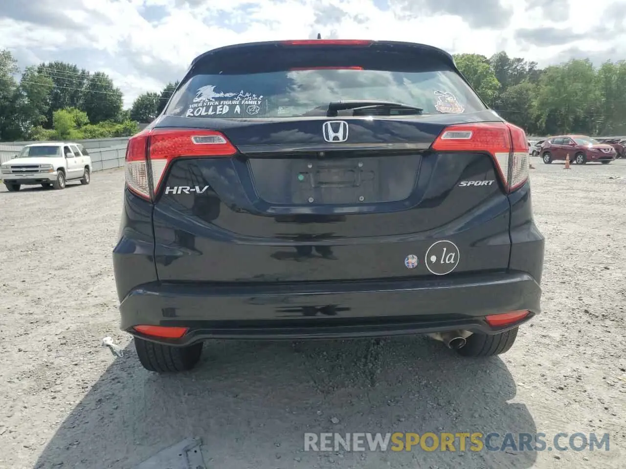 6 Photograph of a damaged car 3CZRU5H15LM713686 HONDA HR-V 2020
