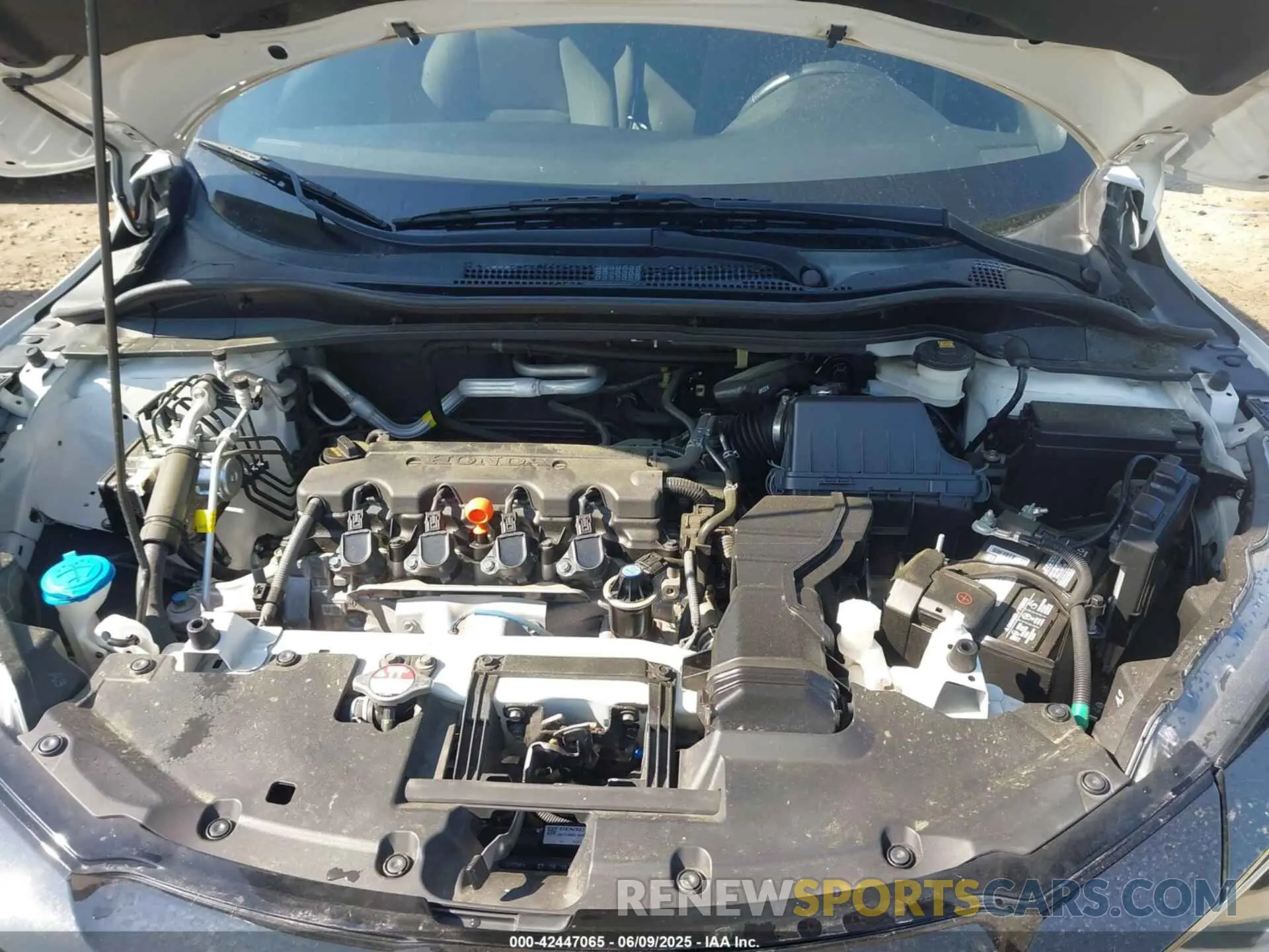10 Photograph of a damaged car 3CZRU5H16LM714006 HONDA HR-V 2020