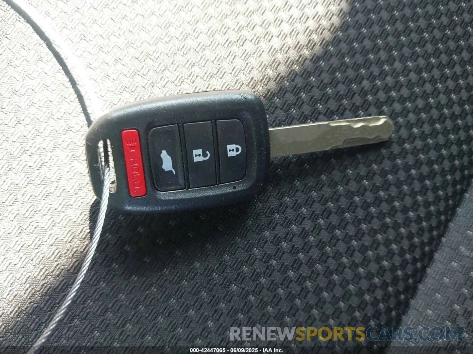 11 Photograph of a damaged car 3CZRU5H16LM714006 HONDA HR-V 2020